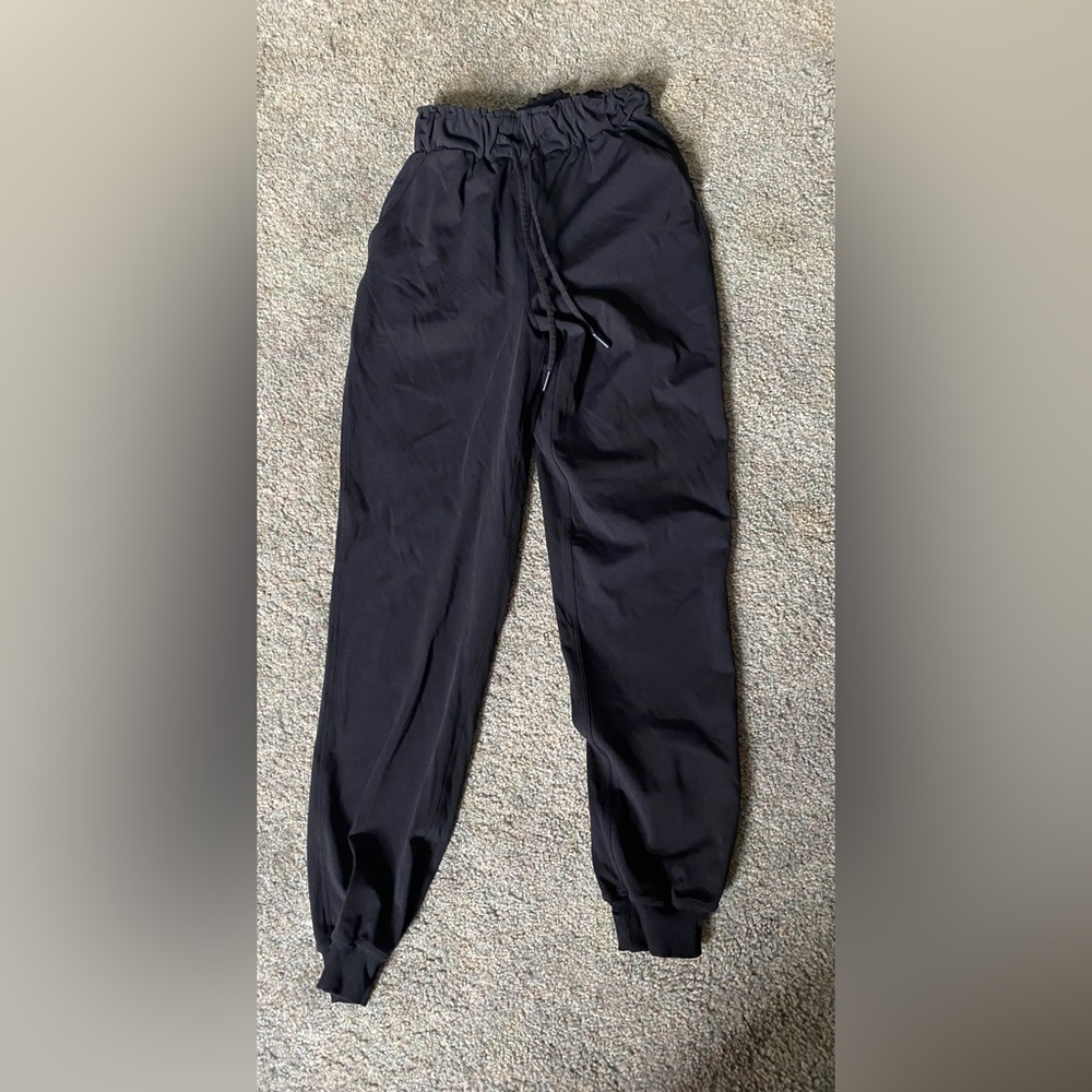 Lululemon joggers